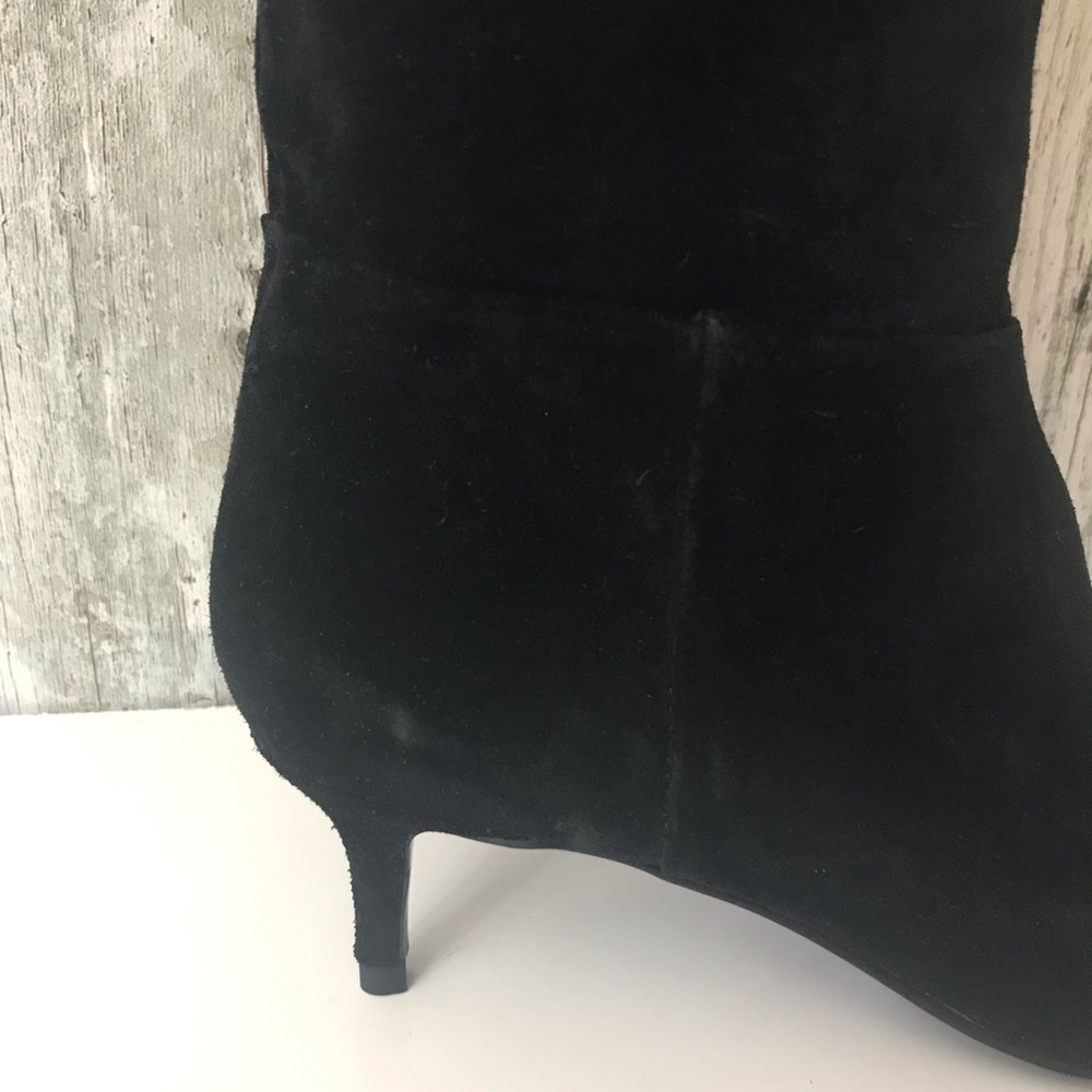 *** SOLD *** Steve Madden Suede Boots Retail $199 - Picture 5 of 8
